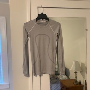 Lululemon Swiftly Tech Long Sleeve 2.0